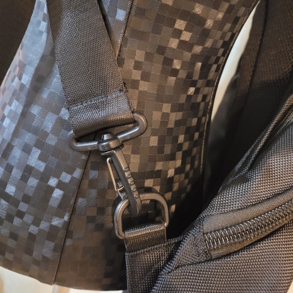 NICGID Backpack🎒 - Picture 6 of 8